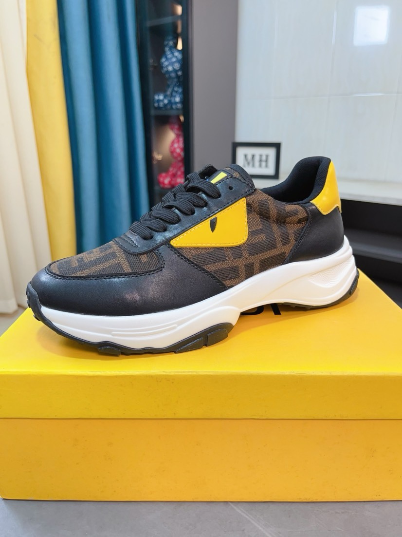 [TOP] FENDI Men's Calfskin Upper Casual Shoes - Black/White