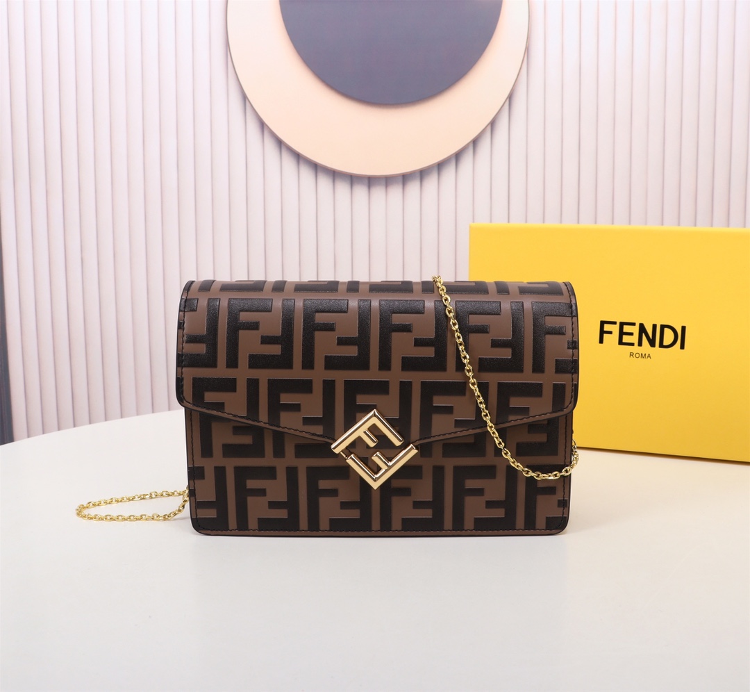 [TOP] FENDI Fend FF Crossbody Bag 13.5 X 5 X 21 CM - Brown
