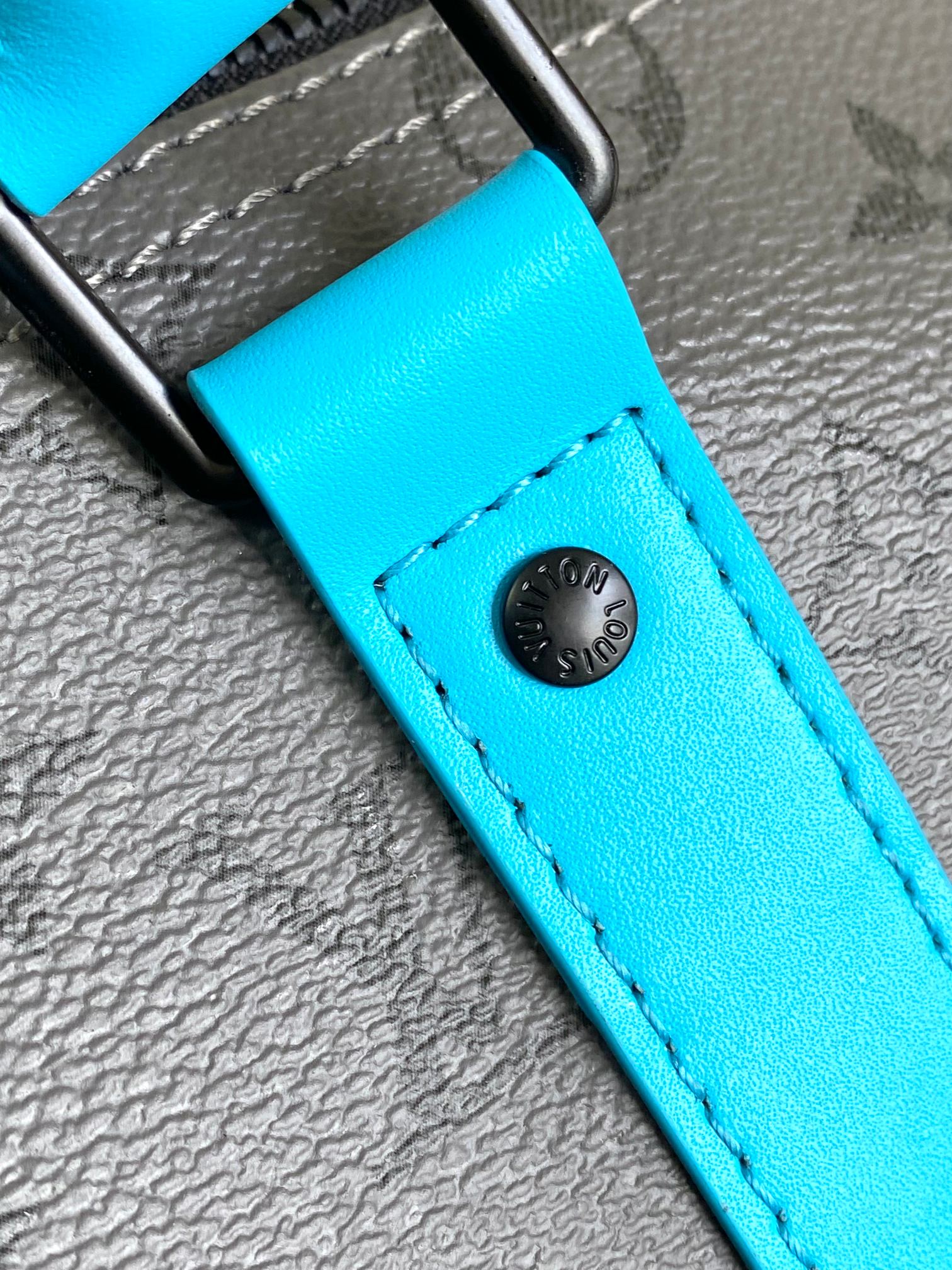 [TOP] Louis Vuitton LV Keepall Bandoulière 25 Handbag 45 x 27 x 20 cm-Black