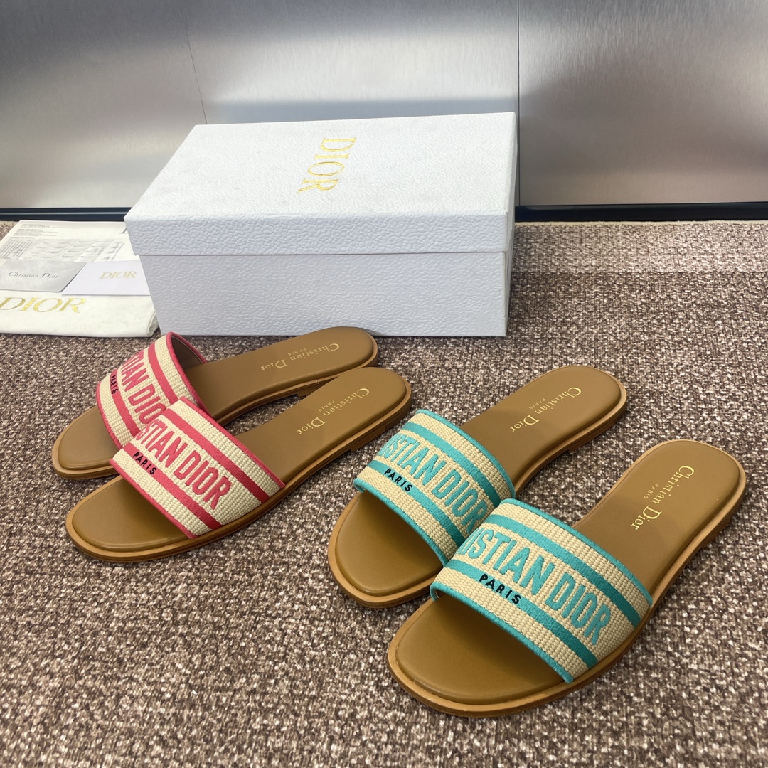 [TOP] Christian Dior Flat Slippers - 2 Colors