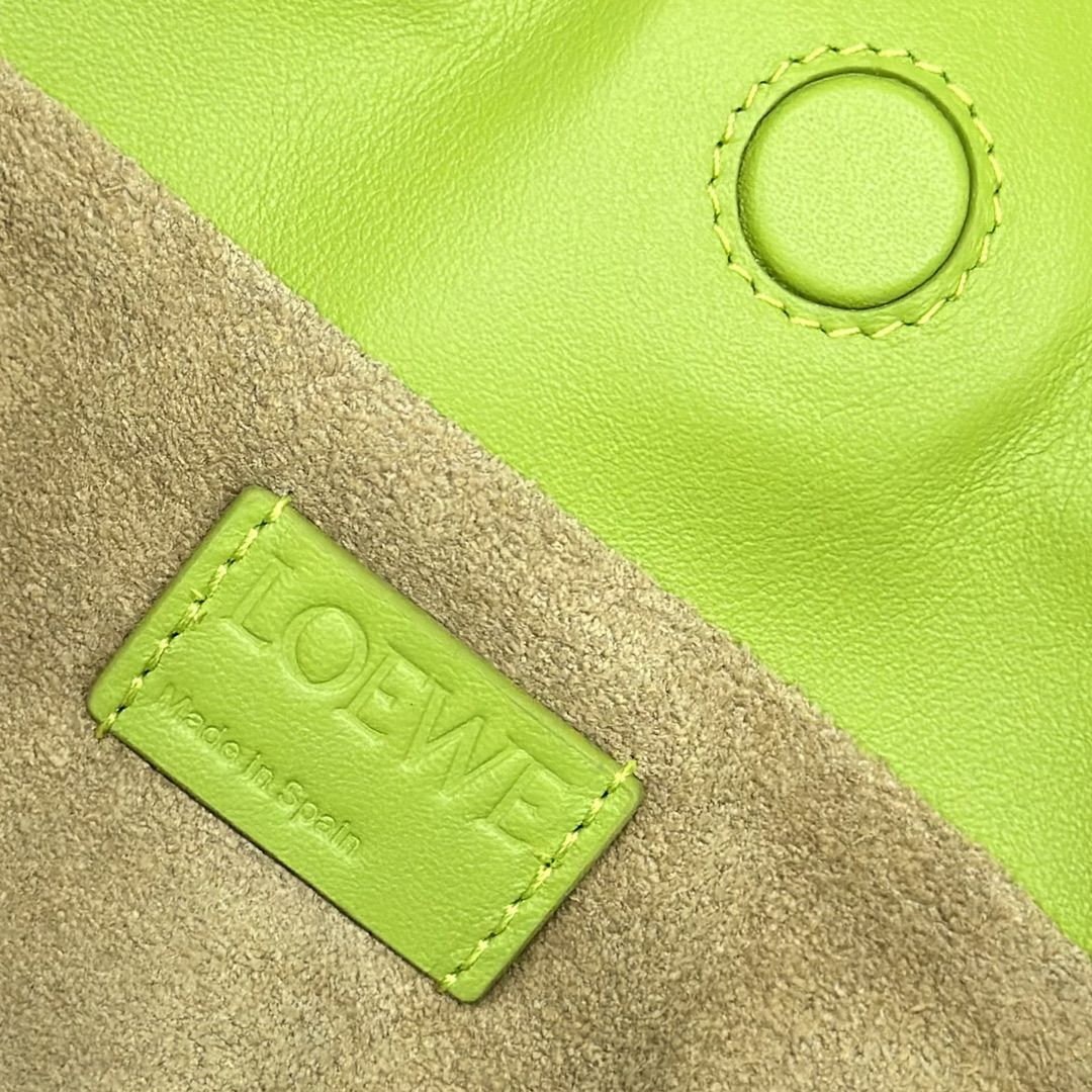 [TOP] LOEWE Flamenco Bag Cowhide 23*18*9cm - Green