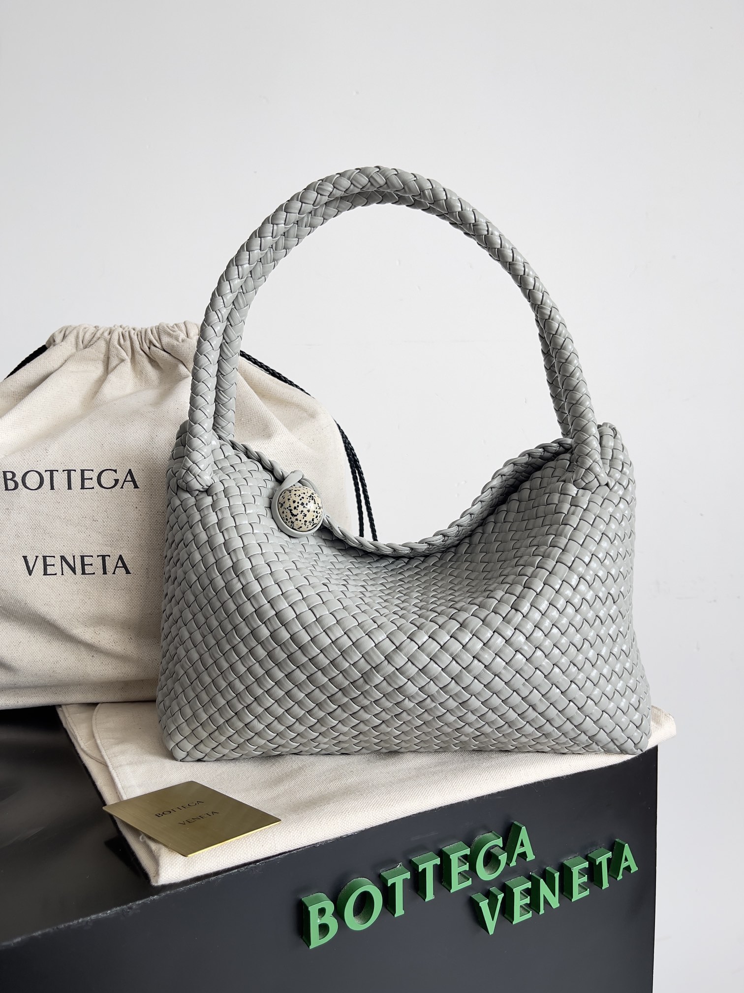 [TOP] Bottega Veneta BV Woven Handbag 20*15.5*7cm/27*18*9cm - Gray