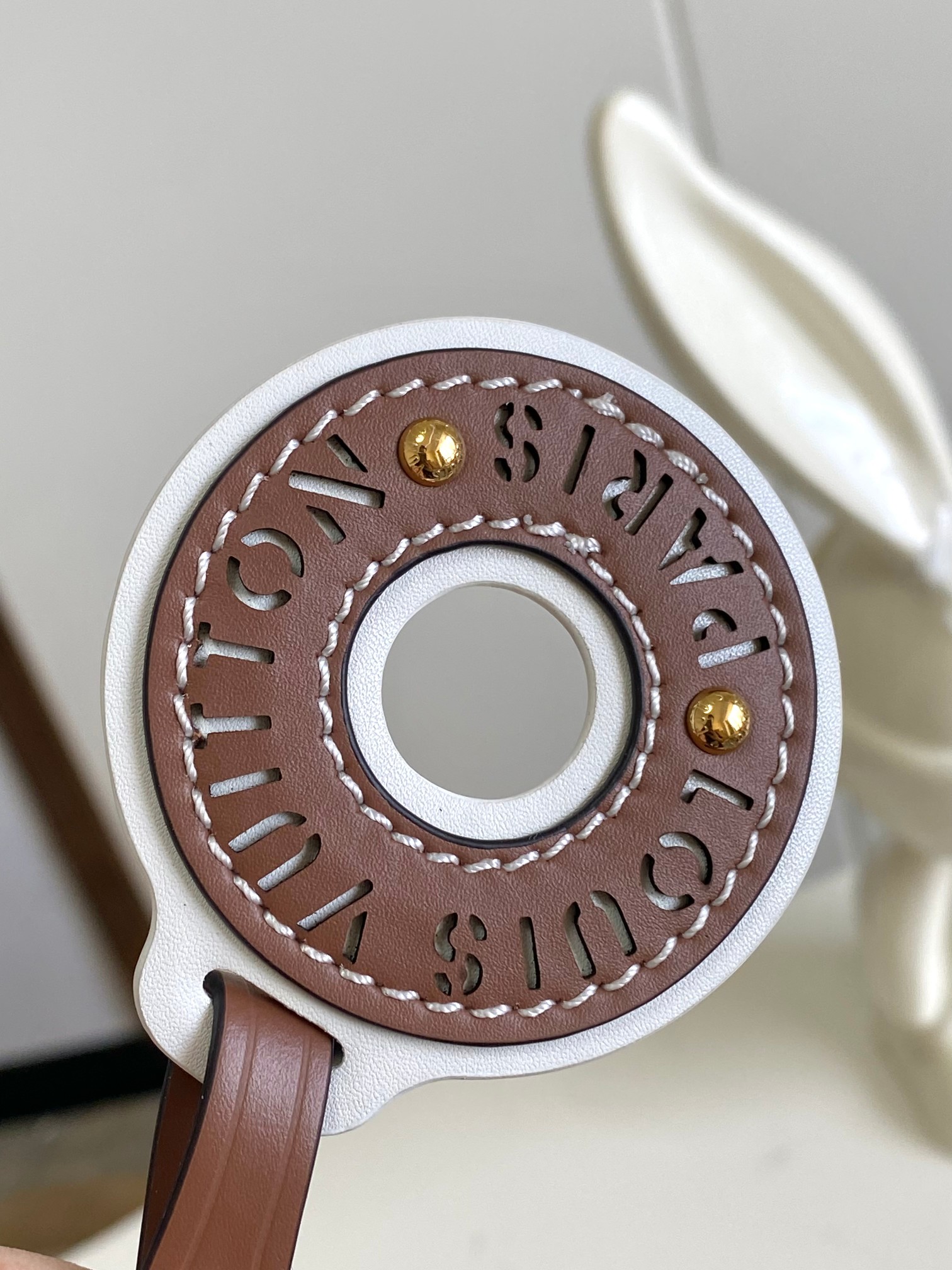 [TOP] Louis Vuitton LV By The Pool Nano Speedy Bag 16×10×7.5 cm - Beige