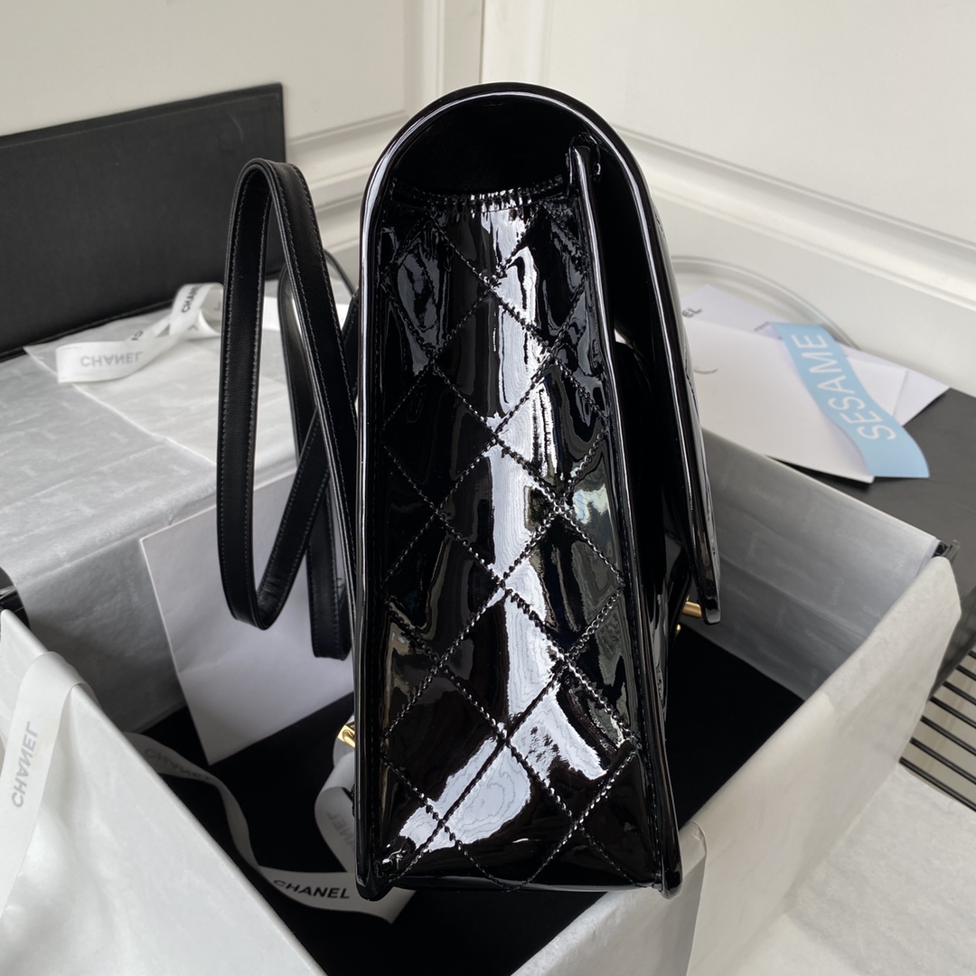 [TOP] CHANEL Patent Quilted Large School Memory Top Handle Flap 31.5×31×9 cm - Black