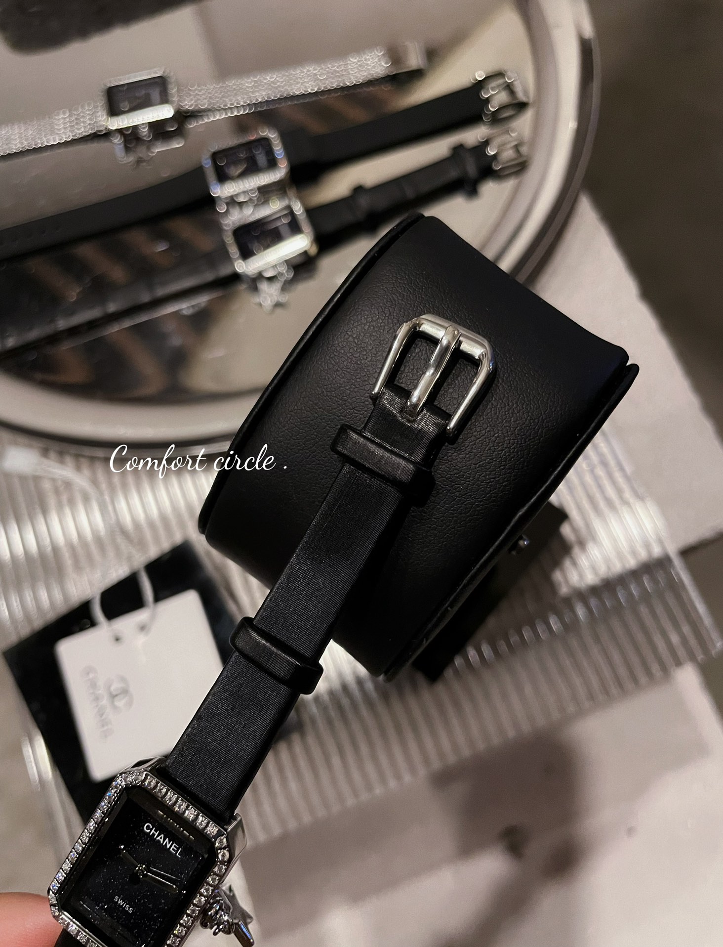 [TOP] CHANEL Premiere Lucky Star Watch 26×20 mm - Black