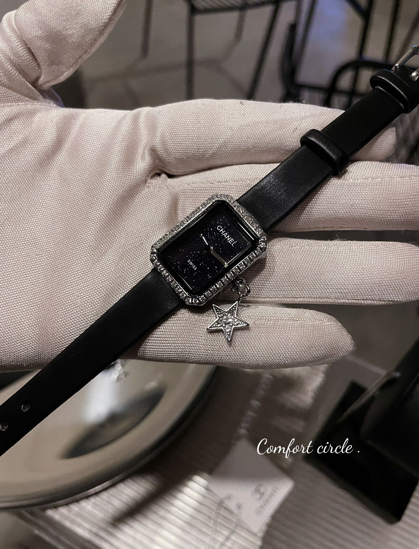 [TOP] CHANEL Premiere Lucky Star Watch 26×20 mm - Black