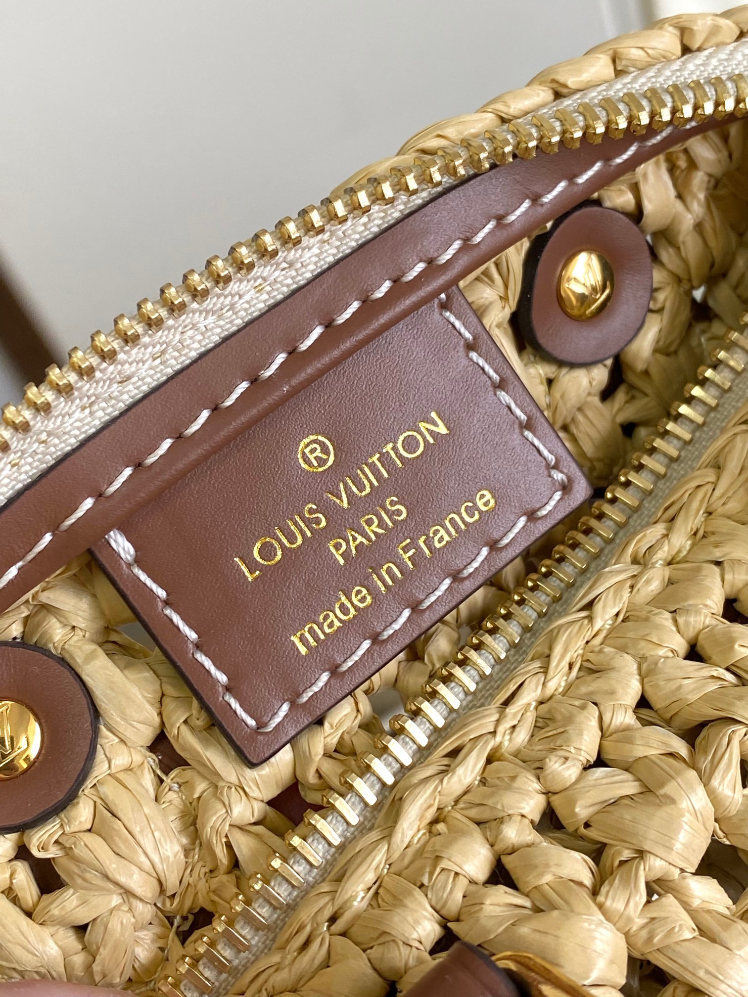 [TOP] Louis Vuitton LV By The Pool Nano Speedy Bag 16×10×7.5 cm - Beige