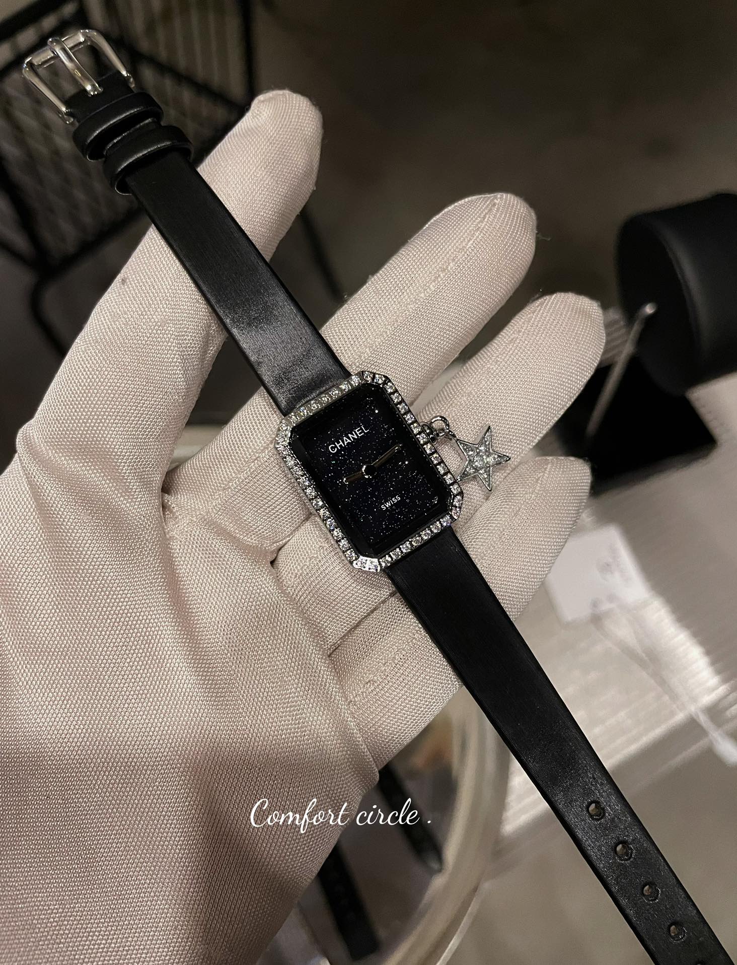 [TOP] CHANEL Premiere Lucky Star Watch 26×20 mm - Black