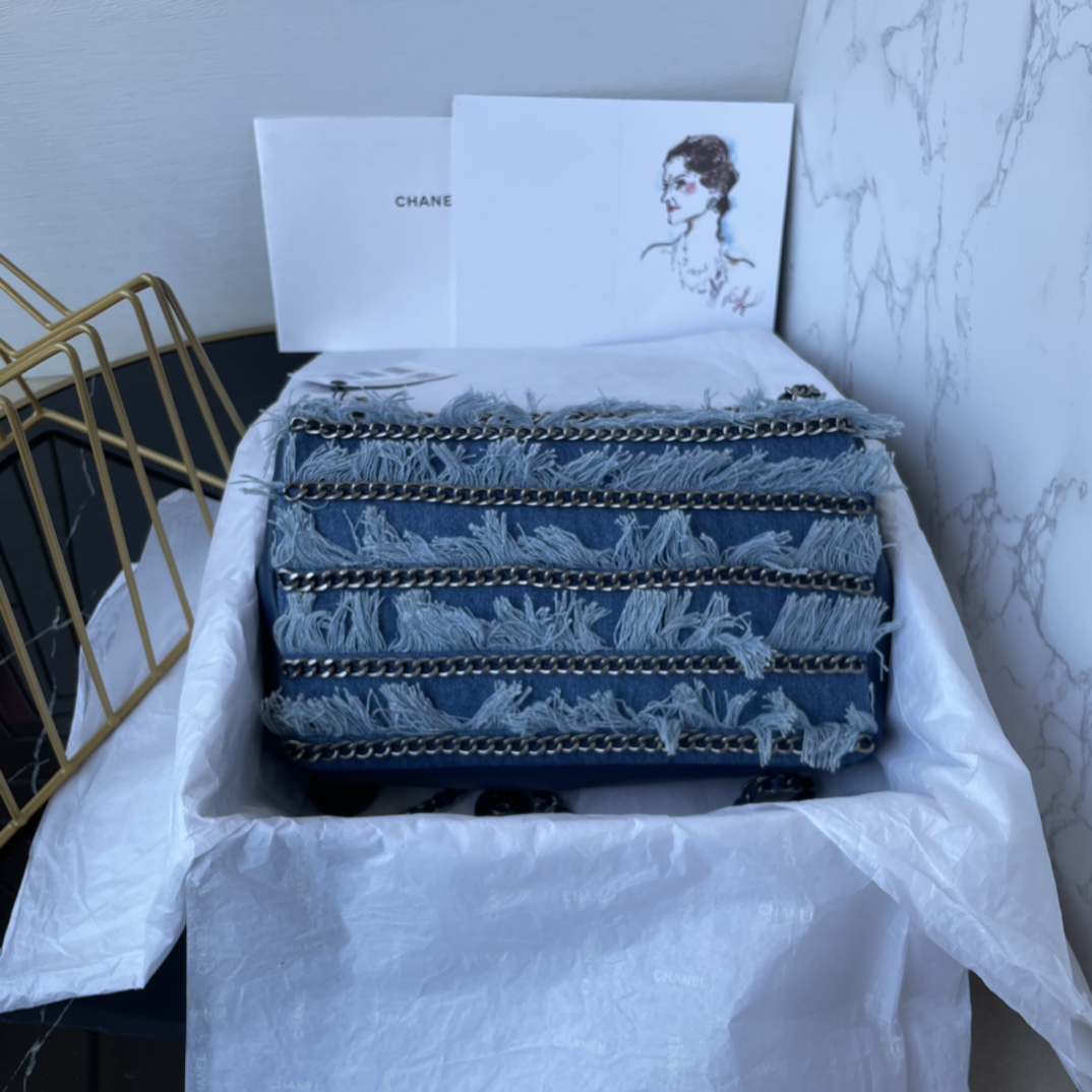 [TOP] CHANEL Denim Flab Bag Lambskin 25cm - Blue& SHW