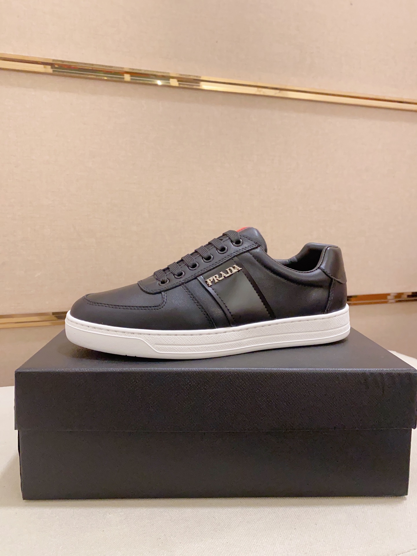 [TOP] PRADA Sport Shoes - 3 Colors