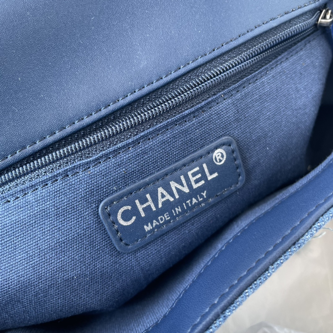 [TOP] CHANEL Denim Flab Bag Lambskin 25cm - Blue& SHW