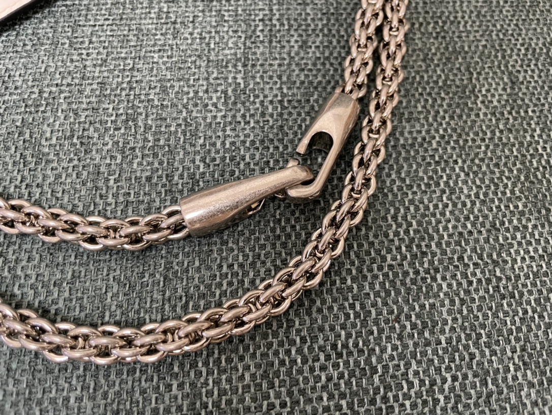 [TOP] VALENTINO Loco Bag with Star Diamond Buckle 20x11x5cm/27x13x6cm - White