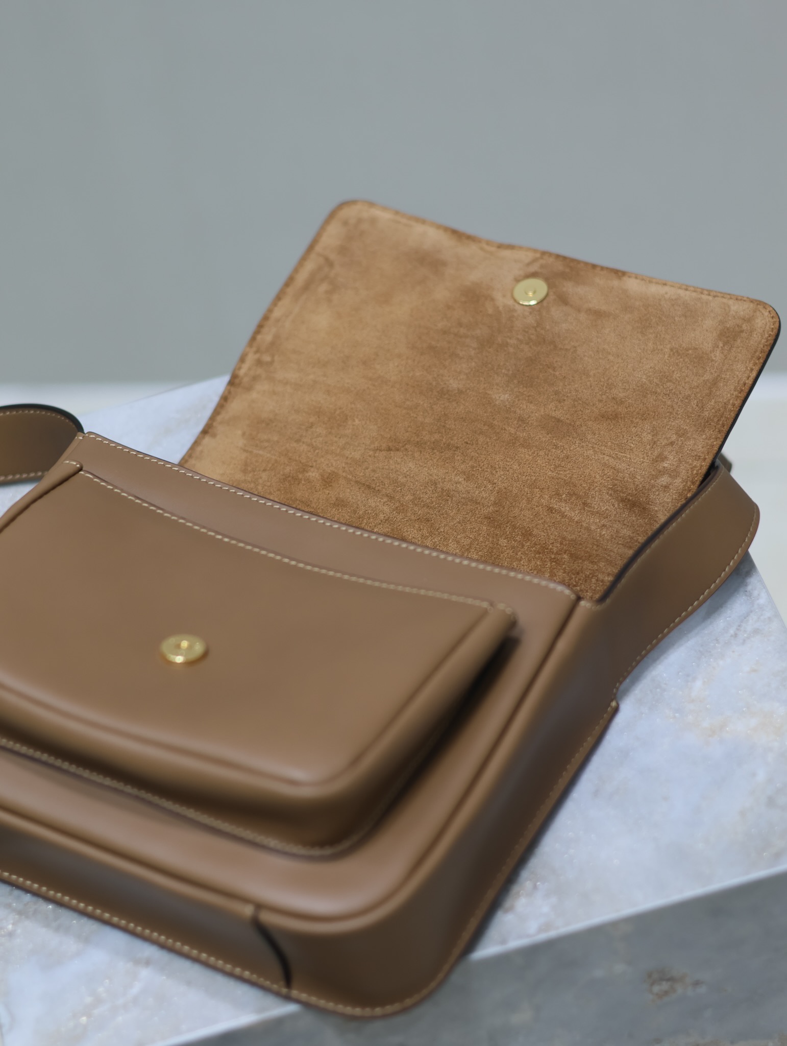 [TOP] Yves Saint Laurent YSL Niki Bag 22×16.5×12cm - Brown&GHW