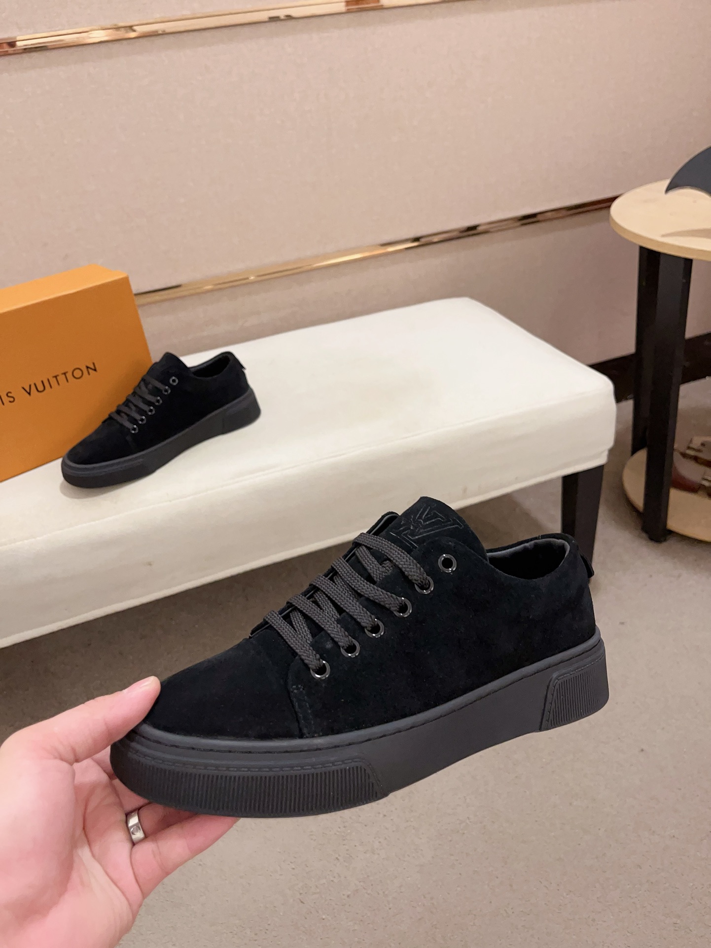 [TOP] Louis Vuitton LV New Casual Men's Shoes - 2 Colors