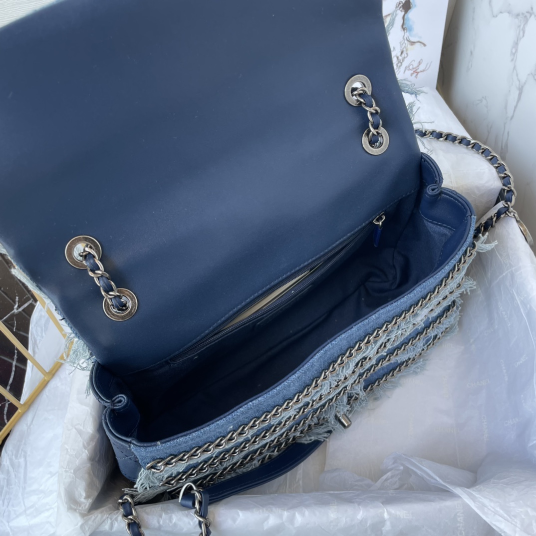 [TOP] CHANEL Denim Flab Bag Lambskin 25cm - Blue& SHW