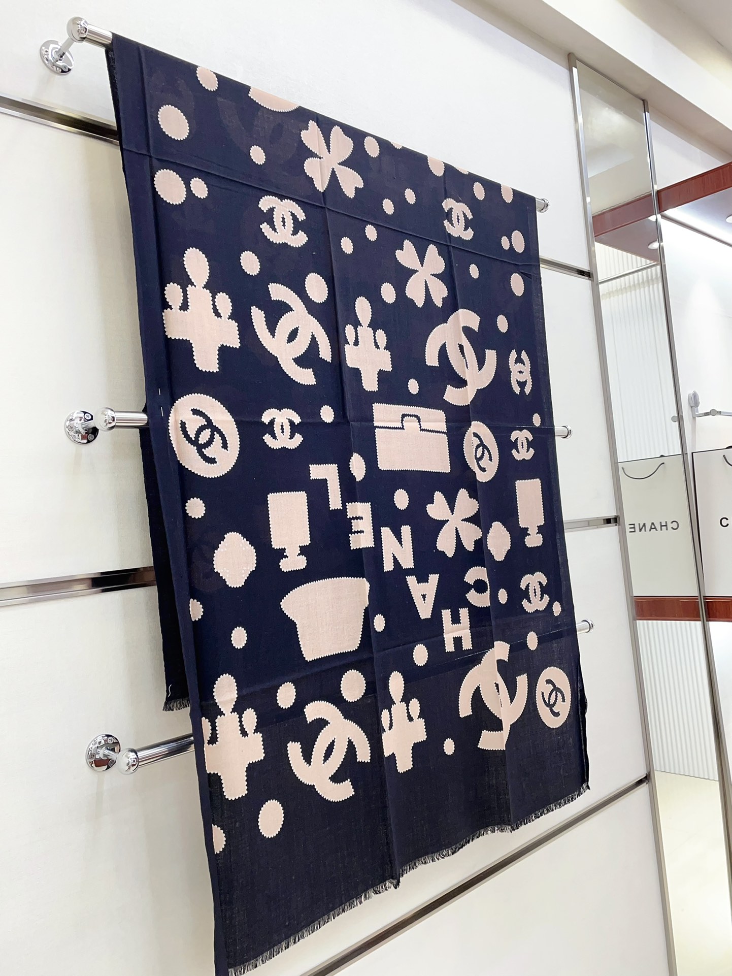 [TOP] CHANEL Decorative Mix Long  Scarf 110x200 cm - Navy Blue