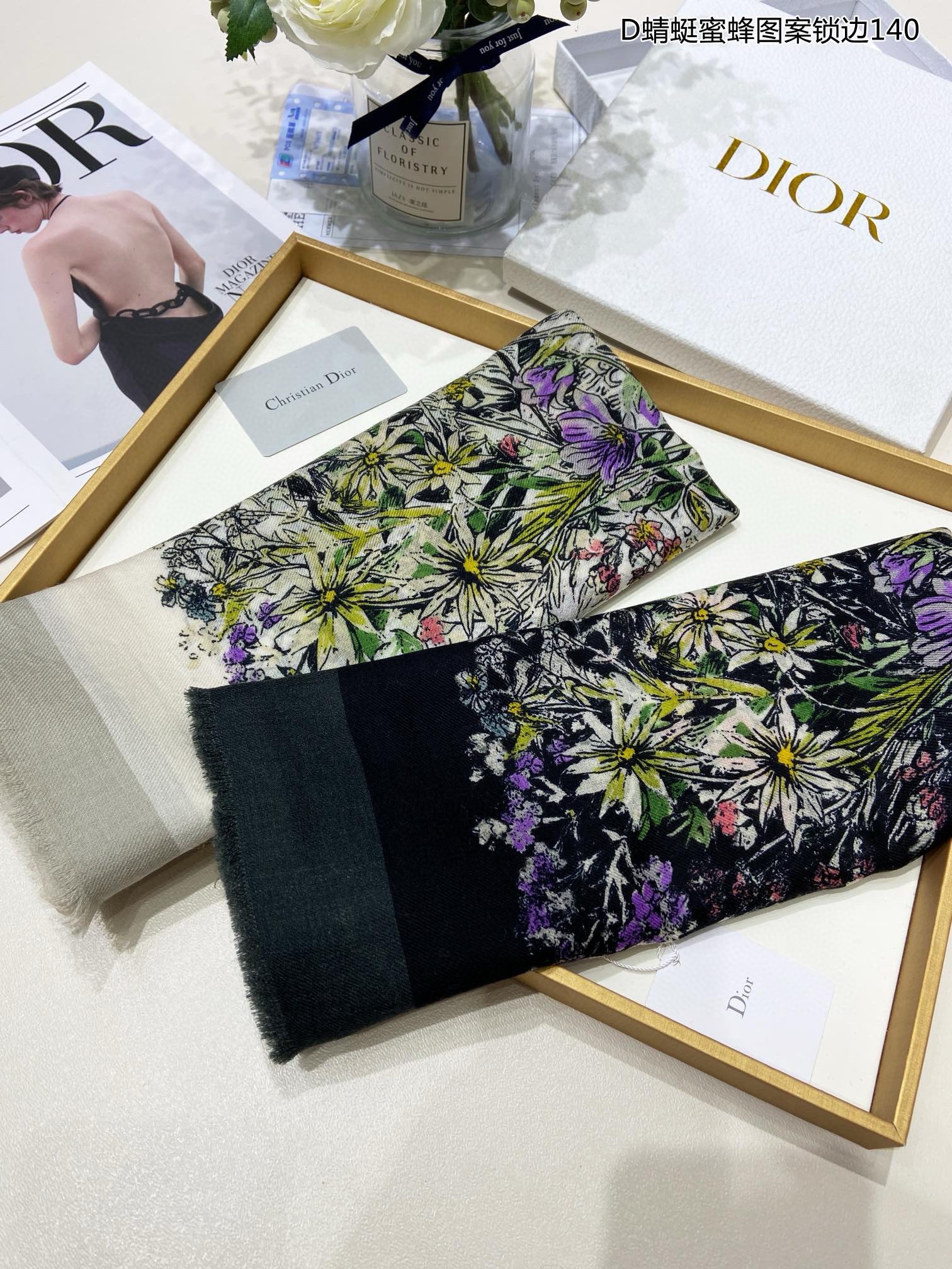 [TOP] Christian Dior Dragonfly and Bee Pattern Scarf 140x140cm - 2 Colors