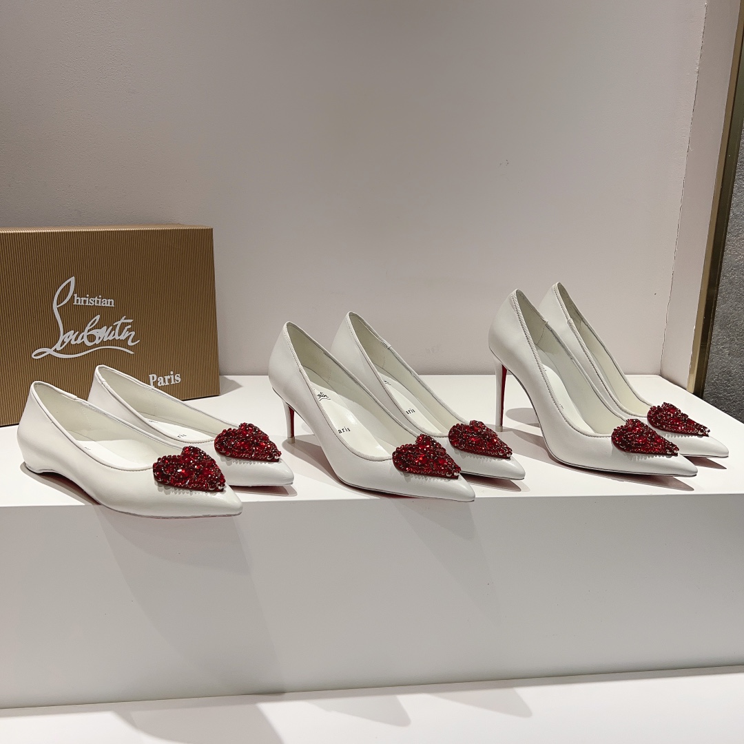 [TOP] Christian Louboutin Heart-shaped Jeweled Flat/Mid/High Heels Pumps - White