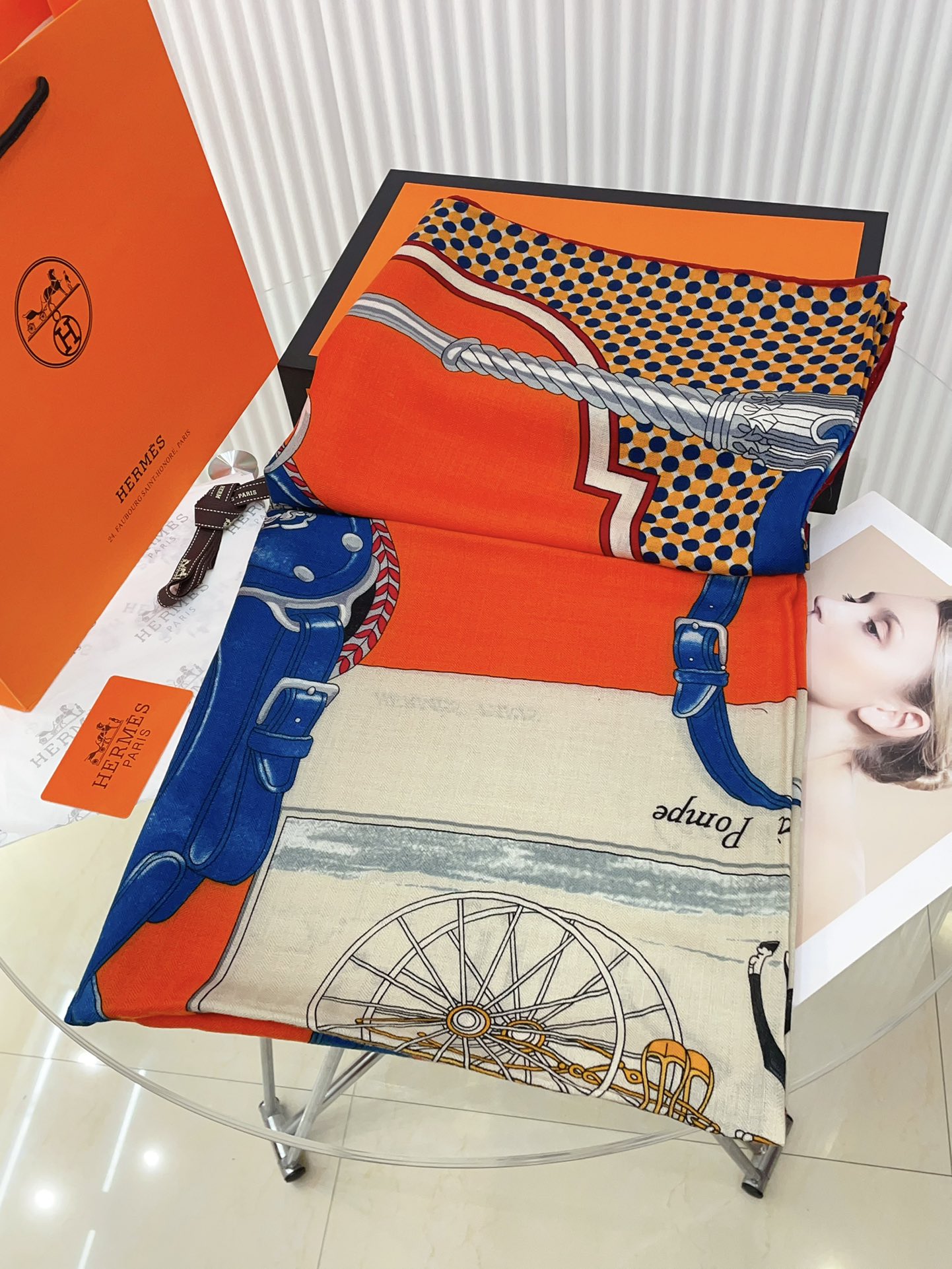 [TOP] HERMES Cashmere Square Scarf 140 x 140 cm - 2 Colours