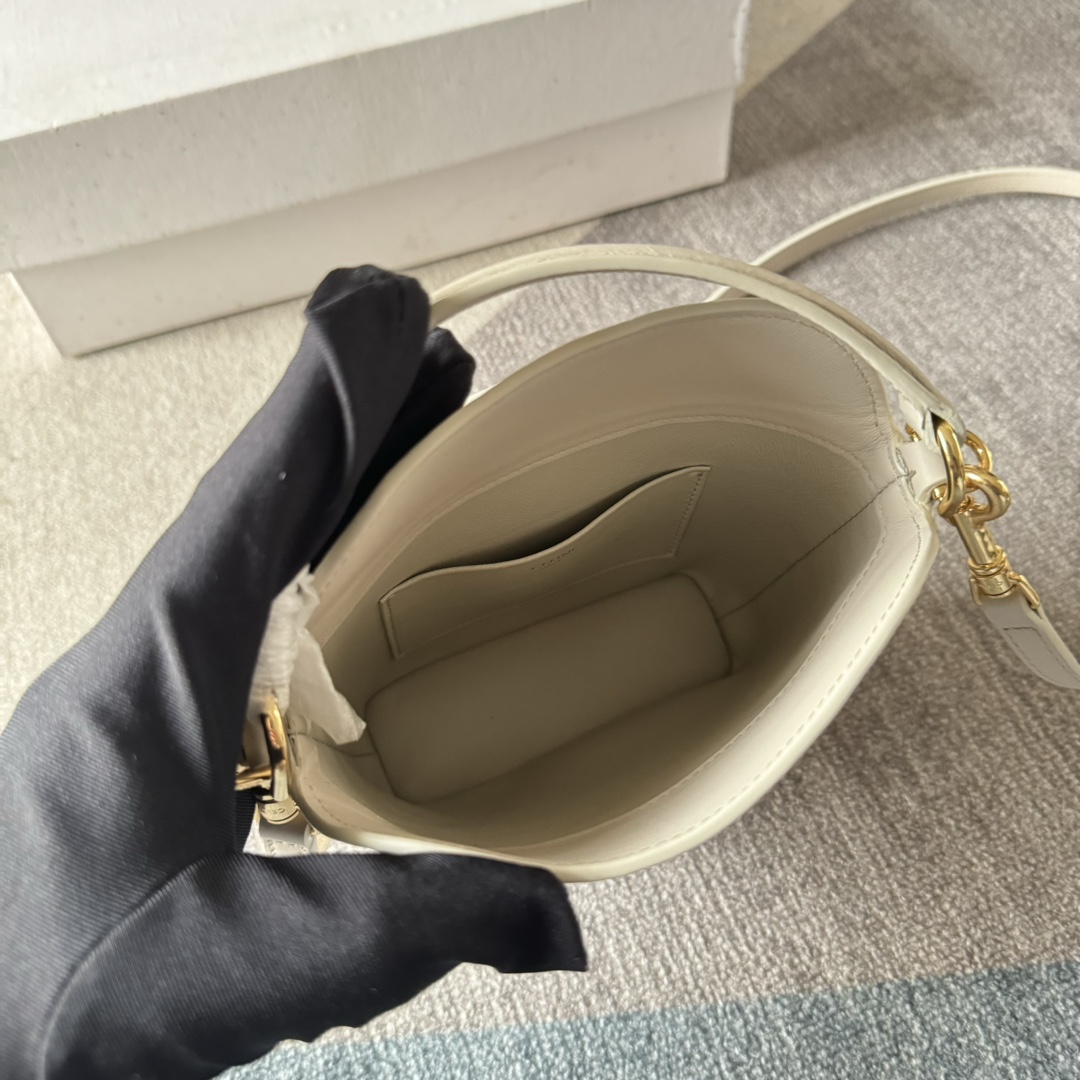 [TOP] CELINE Bucket Bag Mini 13.5×12.5×5cm - White