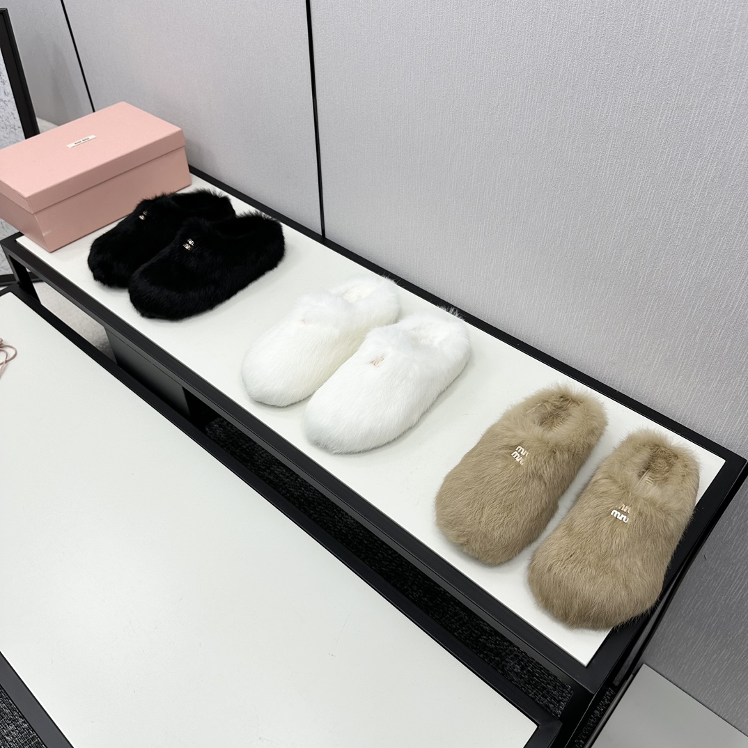 [TOP] Miu Miu Fur Slippers - 3 Color
