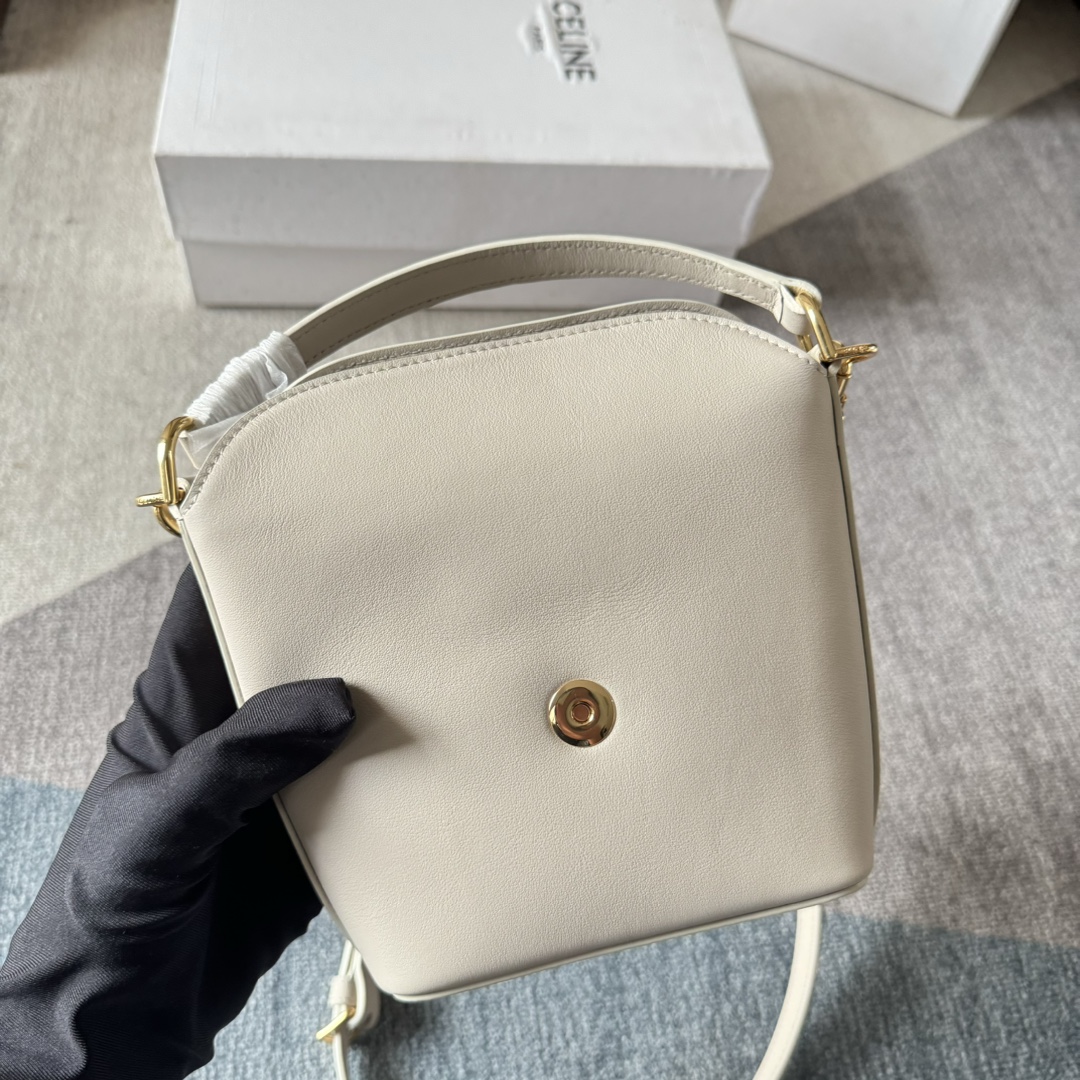 [TOP] CELINE Bucket Bag Mini 13.5×12.5×5cm - White