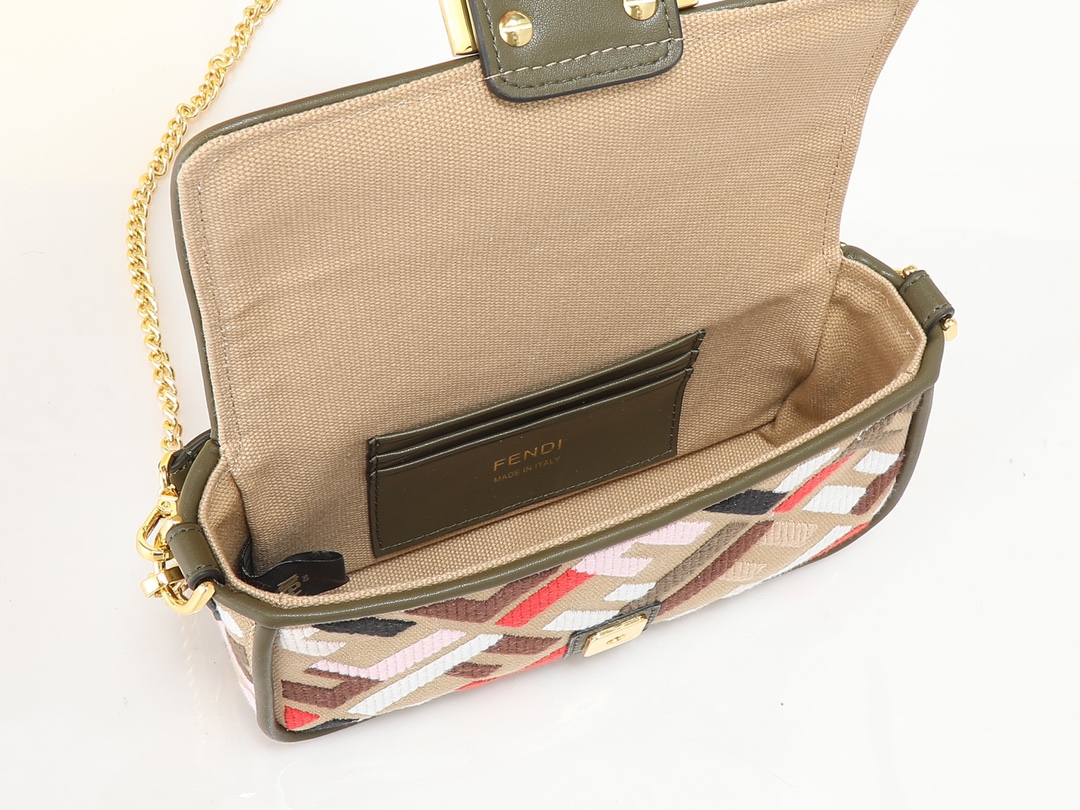 [TOP] FENDI Baguette FF Bag  19×4×11CM -Olive Green