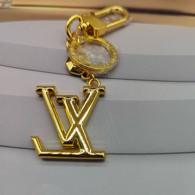 [TOP] Louis Vuitton LV  Key Chain-Gold