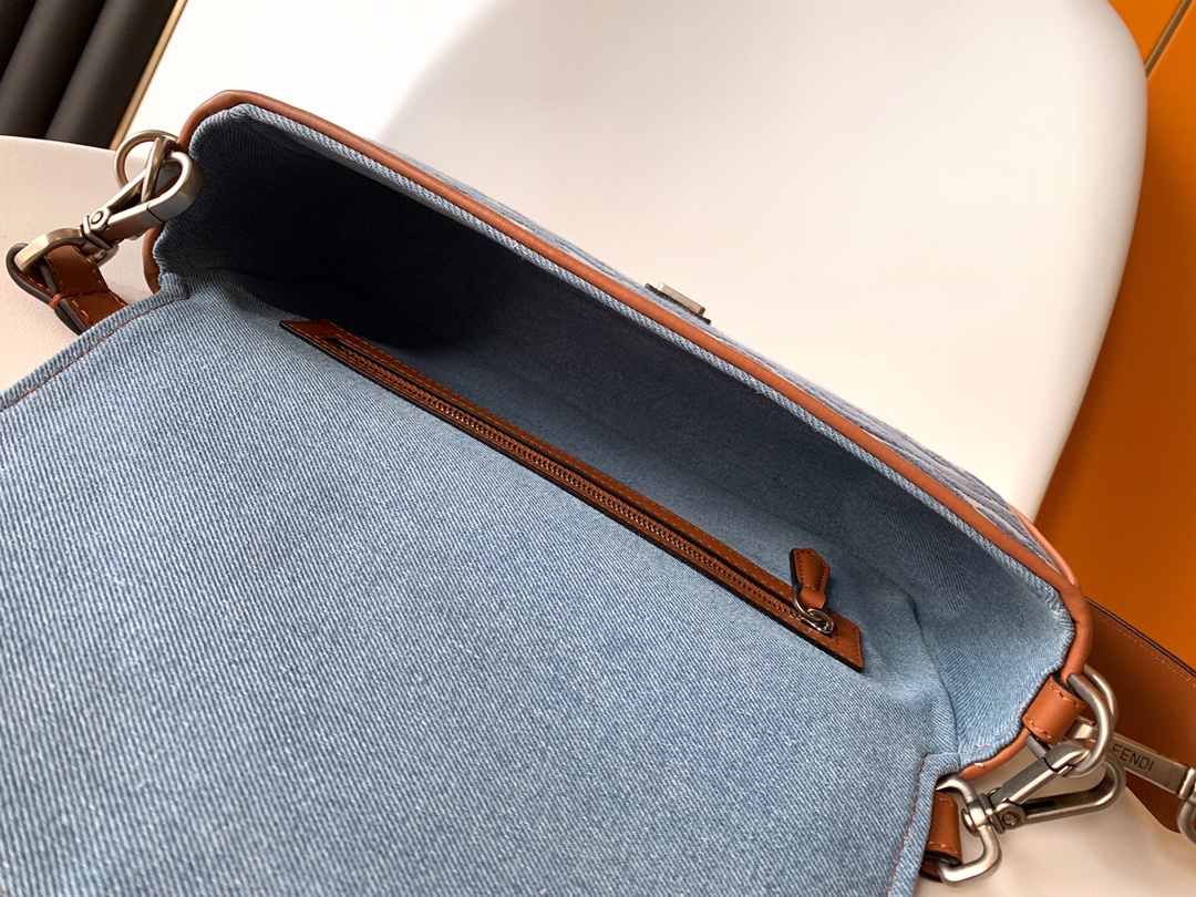 [TOP] FENDI Baguette Bag 27×6×15 CM-Blue