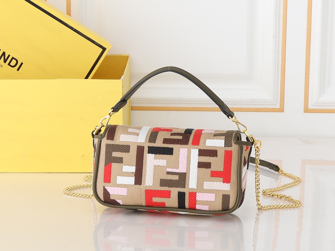 [TOP] FENDI Baguette FF Bag  19×4×11CM -Olive Green