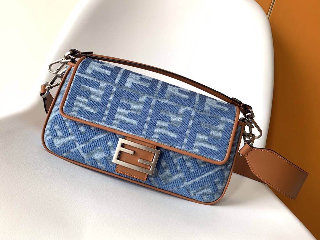 [TOP] FENDI Baguette Bag 27×6×15 CM-Blue