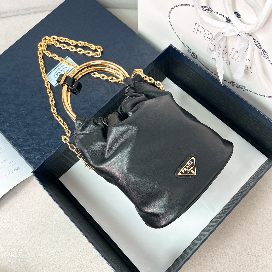 [Top] PRADA Leather Bucket Bag 15x19x8cm - Two Colors