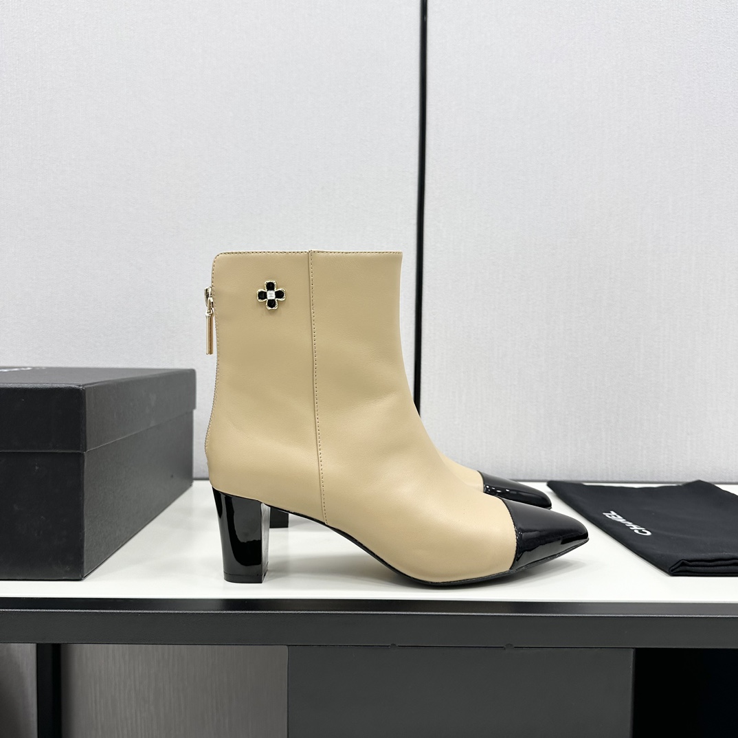 [TOP] CHANEL High Heel Short Boots - 3 Color