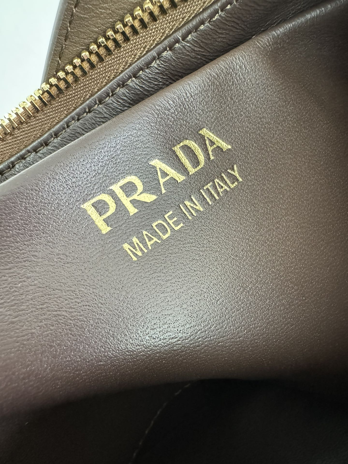 [TOP] PRADA Moon Bag Suede Calfskin 22.5x18.5x6.5cm - Brown