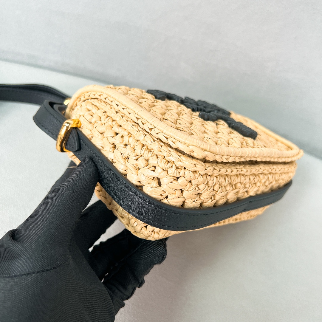 [TOP] PRADA Woven Chain Bag 18*12*6cm - 2 Colour