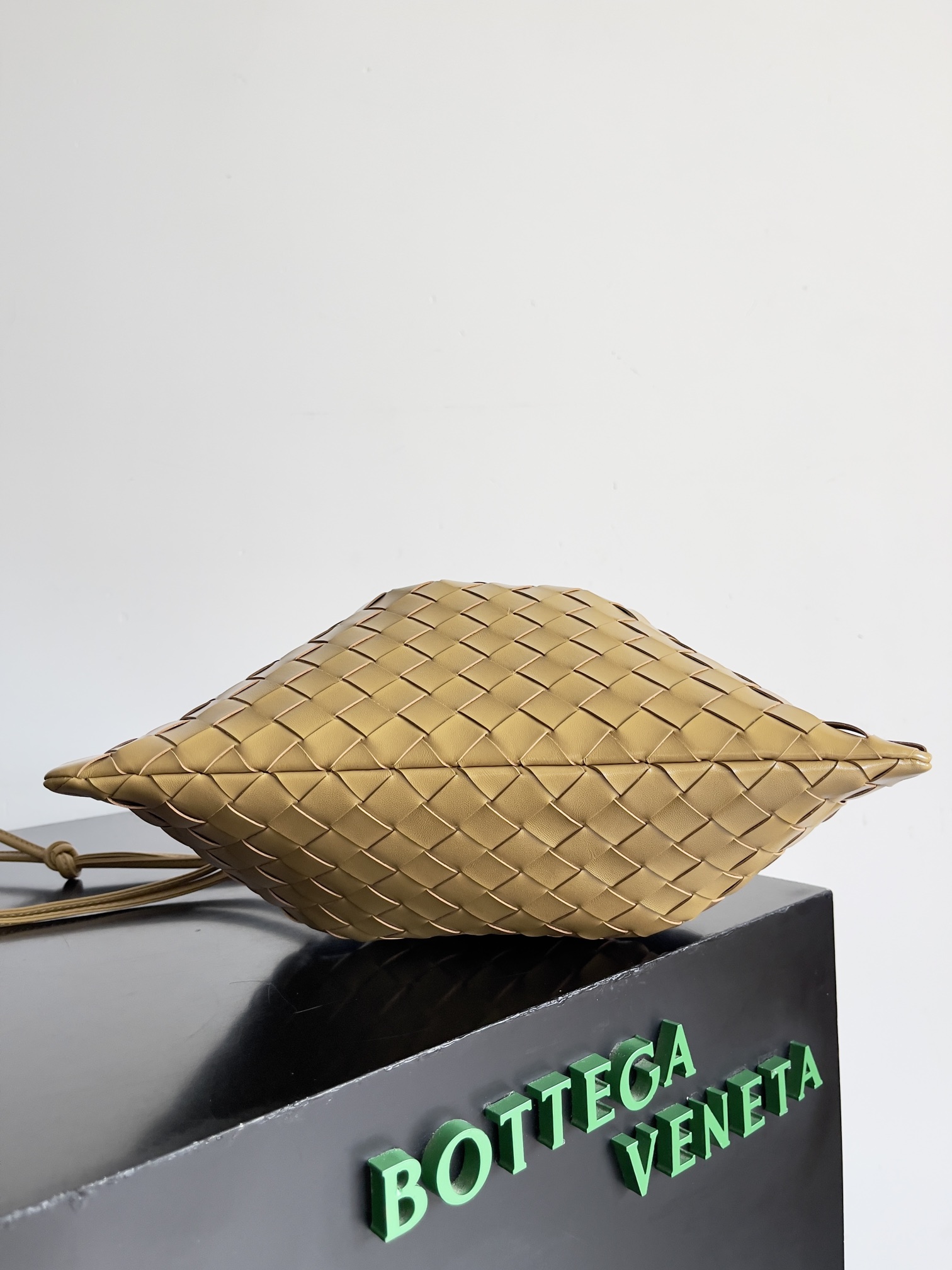 [TOP] Bottega Veneta BV Dust Bag 32*23*1cm - Brown