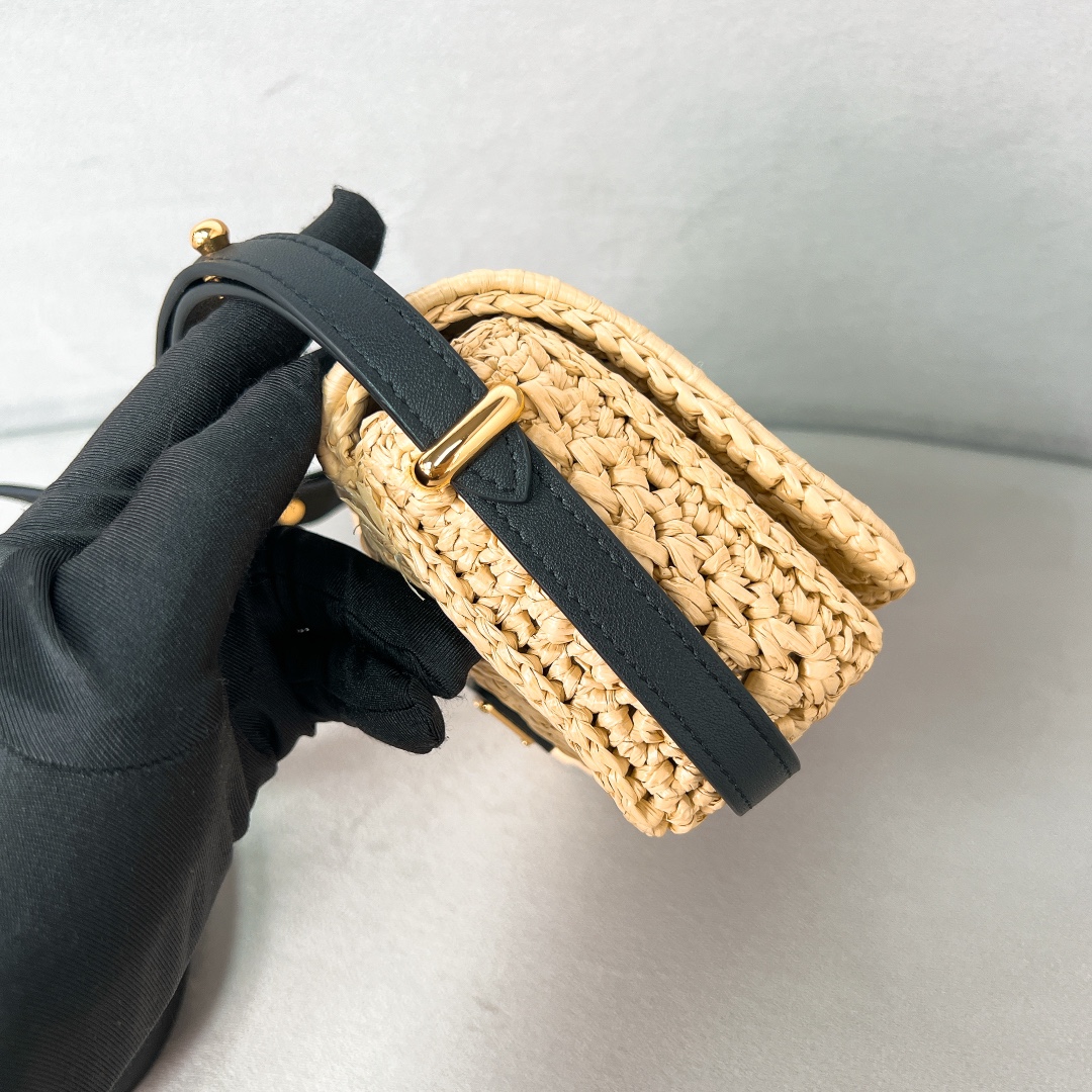 [TOP] PRADA Woven Chain Bag 18*12*6cm - 2 Colour