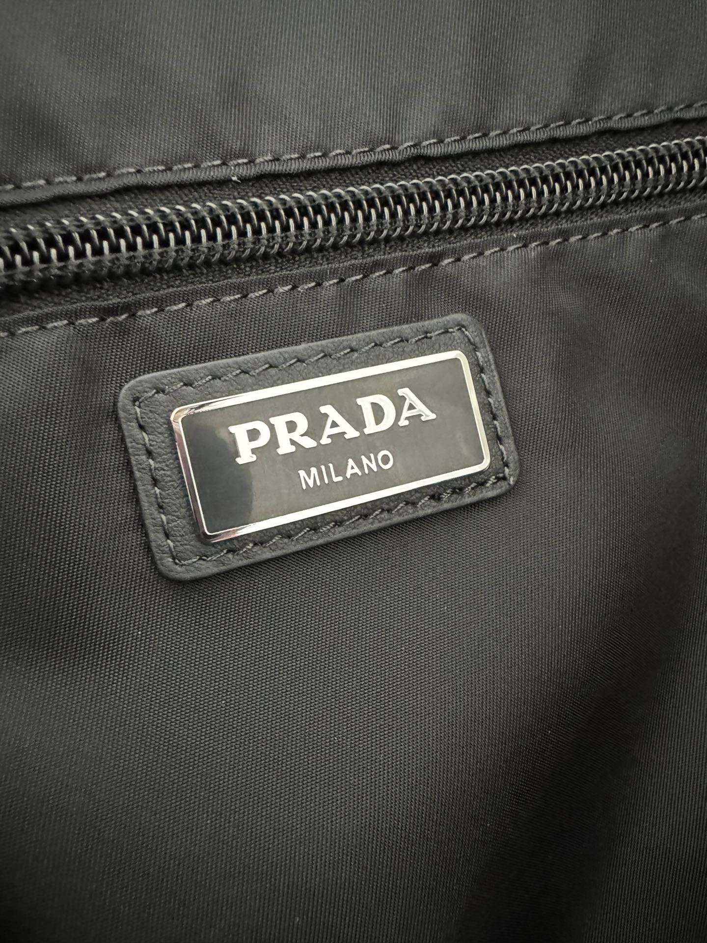 [TOP] PRADA Re-Nylon and Leather Travel Bag 40×44.5×24 cm - 3 Colour