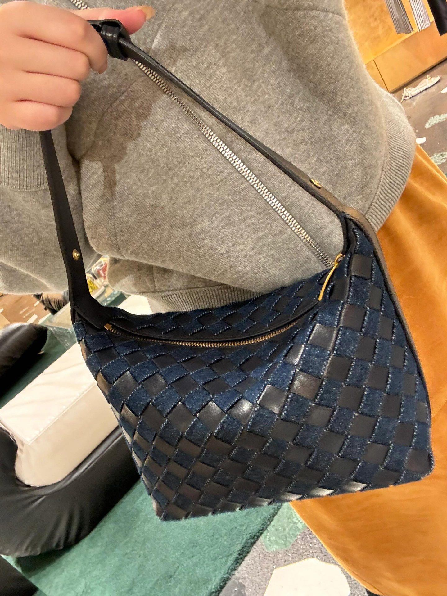[TOP] Bottega Veneta BV Denim & Leather Wallace Bag 22x13x9cm - Blue & Black