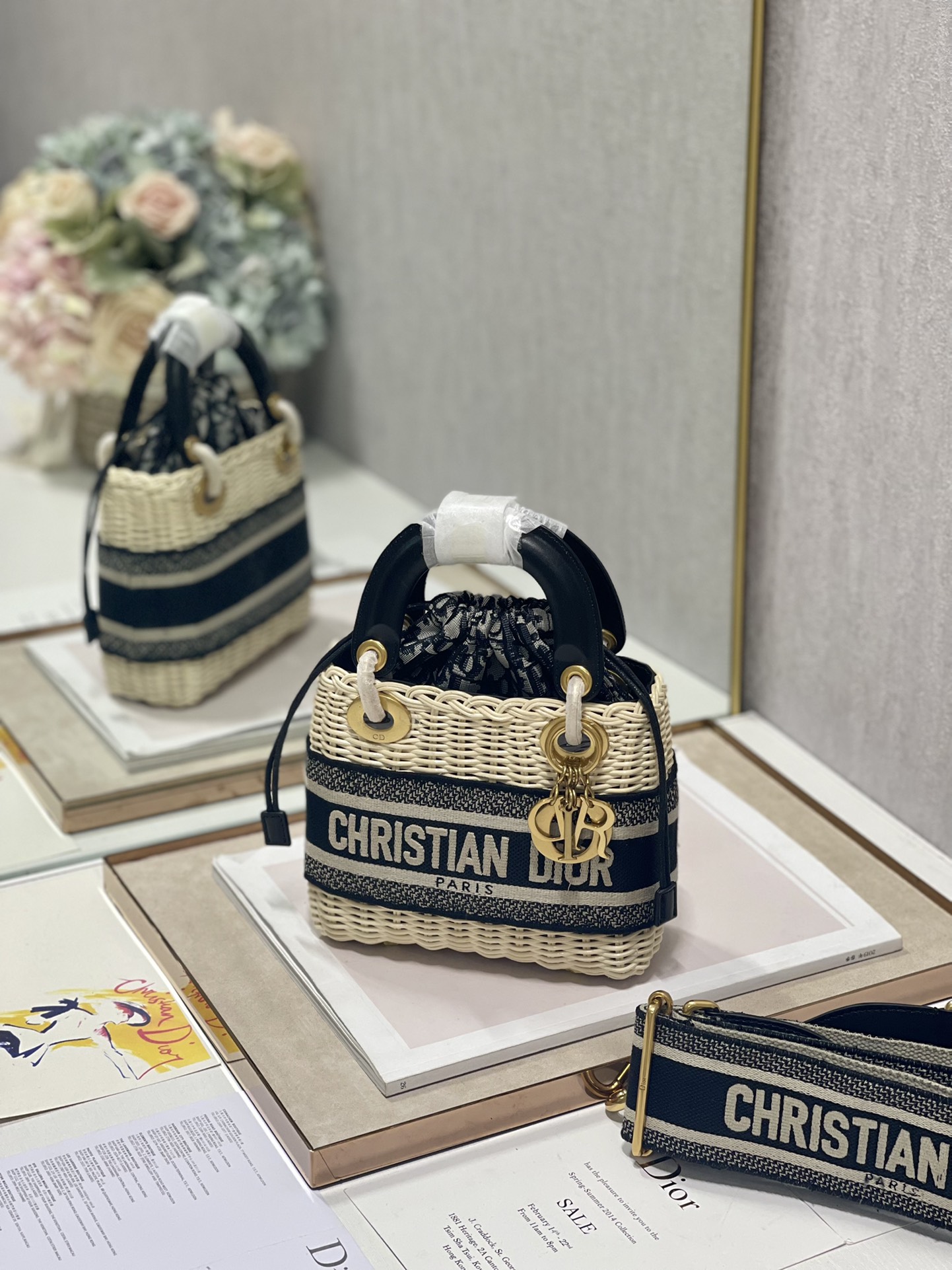 [TOP] Christian Dior Lady Dior Wicker Basket Bag 17×7.5×14cm - Blue