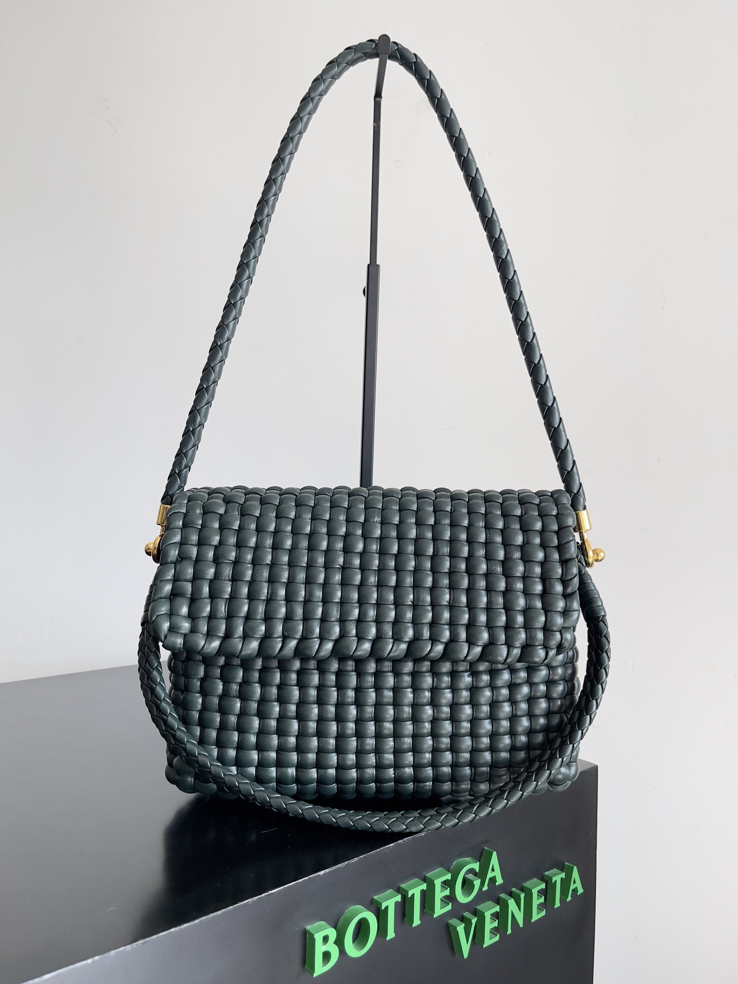 [TOP] Bottega Veneta BV Swing Bag 25x19x6cm - 2 Color