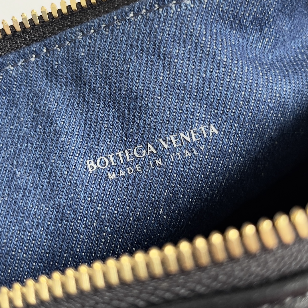 [TOP] Bottega Veneta BV Denim & Leather Wallace Bag 22x13x9cm - Blue & Black