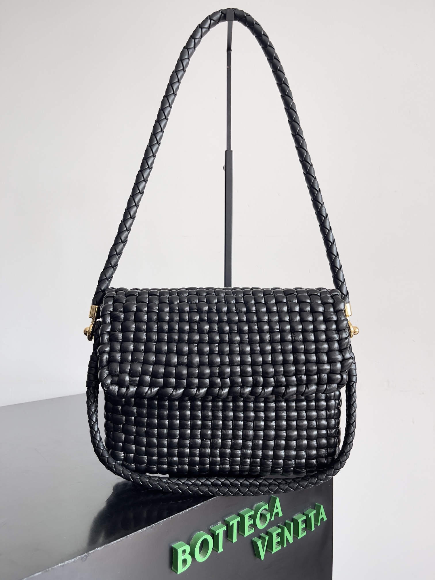 [TOP] Bottega Veneta BV Swing Bag 25x19x6cm - 2 Color