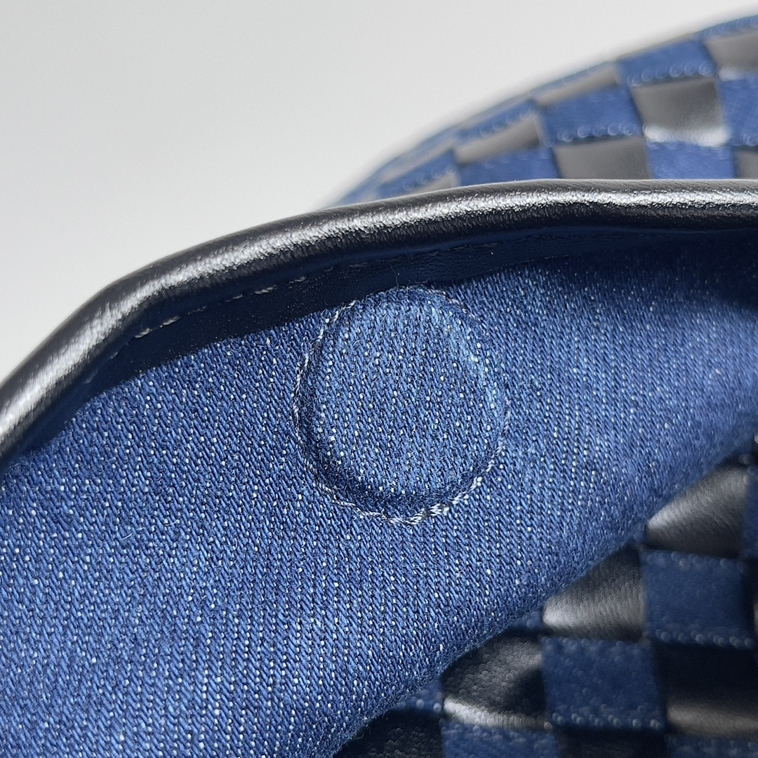 [TOP] Bottega Veneta BV Denim & Leather Hop Bag 41x20.5x7.5cm/54x24x13cm - Blue & Black