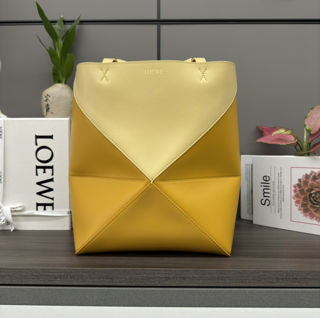 [TOP] LOEWE Puzzle Fold Bag Glossy Cow Leather 25.5*14.5*31.5CＭ - 11 Colour