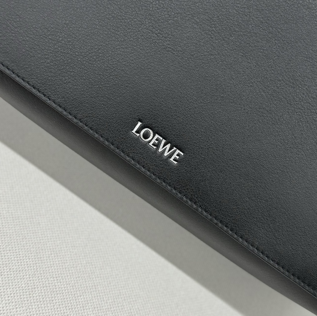 [TOP] LOEWE Bright-Faced Cow Leather Messenger Bag 34*12*24CM - 3 Colour