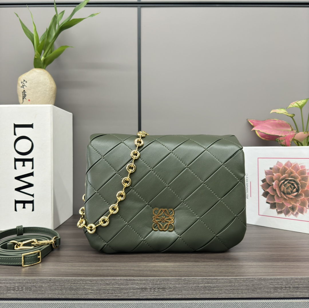 [TOP] LOEWE Goya Bags Glossy purpleheepskin 23*9*17cm - 5 Colour