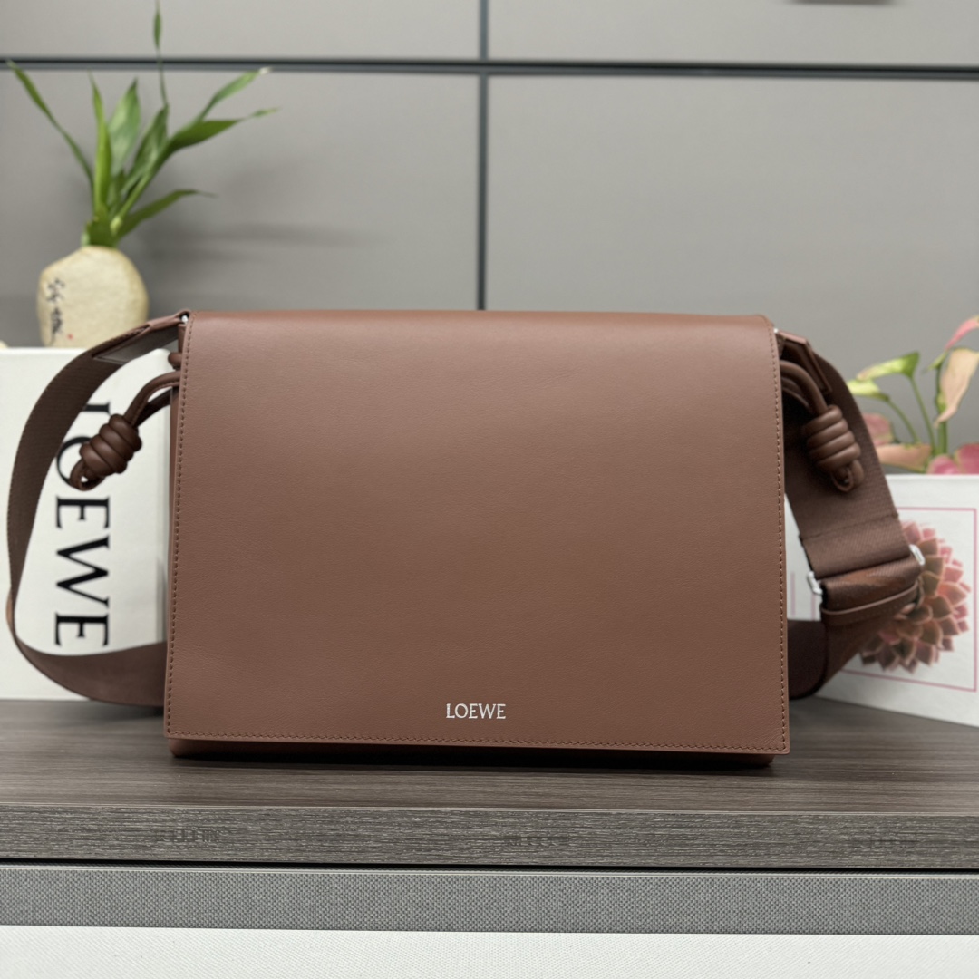 [TOP] LOEWE Bright-Faced Cow Leather Messenger Bag 34*12*24CM - 3 Colour