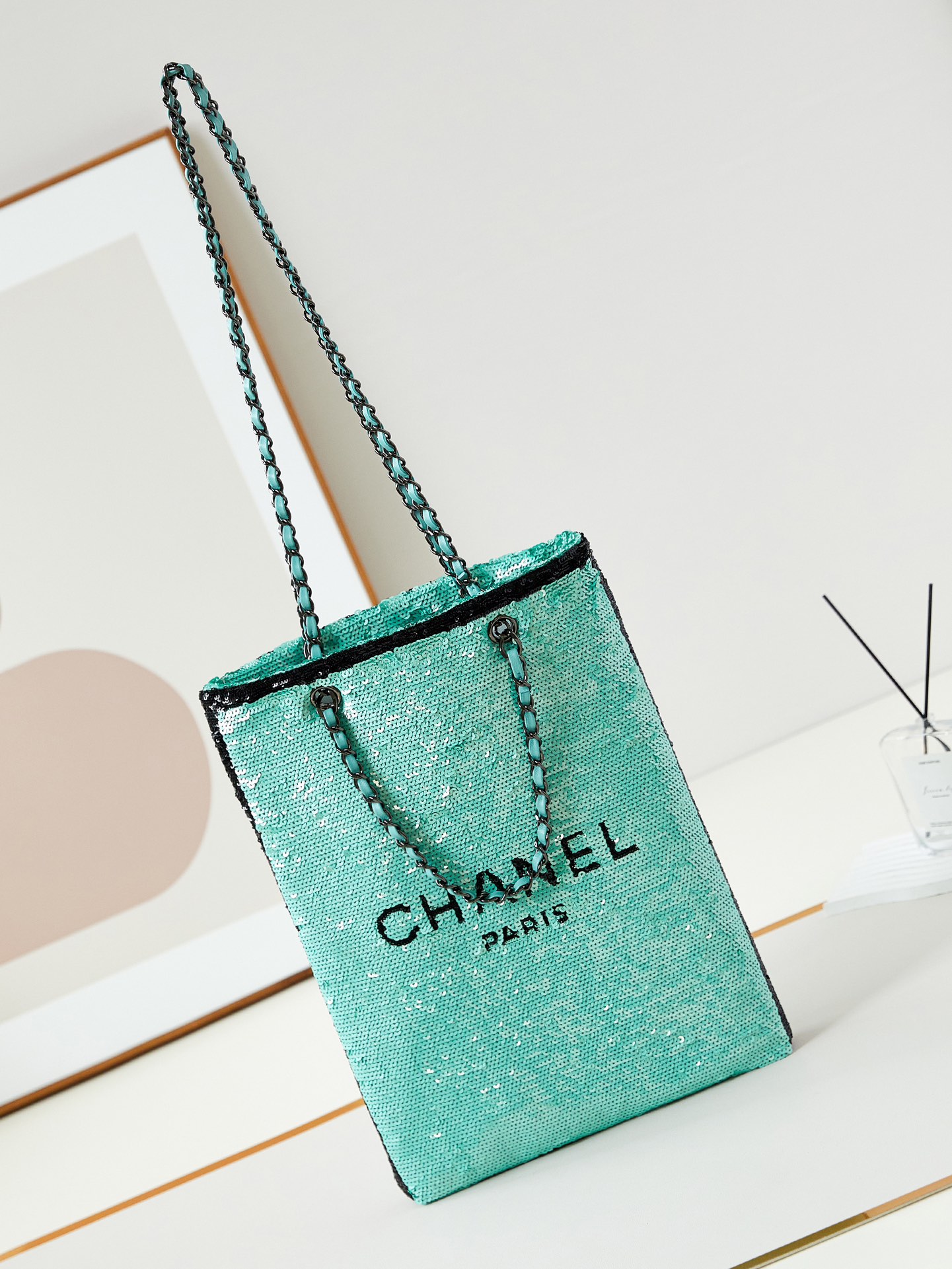 [TOP] CHANEL Sequins Shopping Bag 30x2x39cm -2 Colors