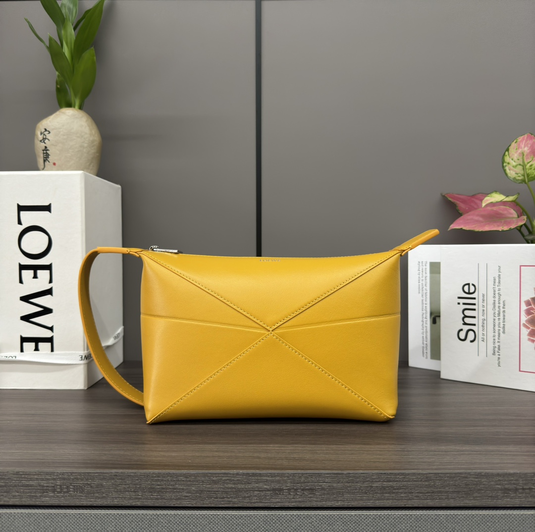 [TOP] LOEWE Puzzle Fold Bag Bright-Faced Cow Leather Toiletry Bag 22.7*12*15.5CM - 5 Colour